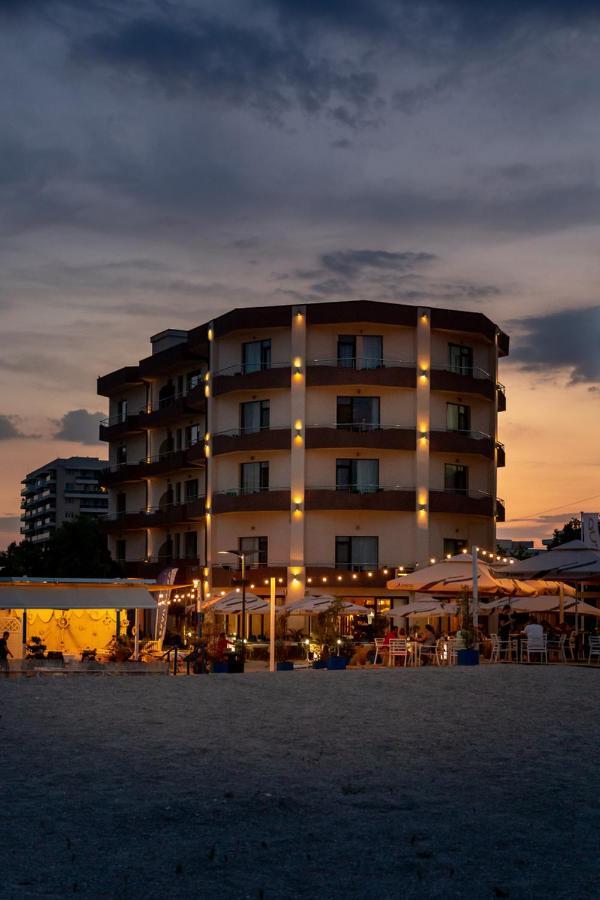 Hotel Bueno Мамая Екстериор снимка